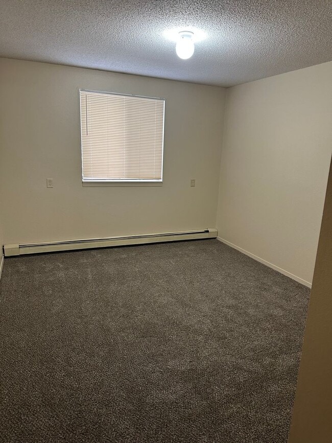 Photo - Three Bedroom Unidad LJ-304