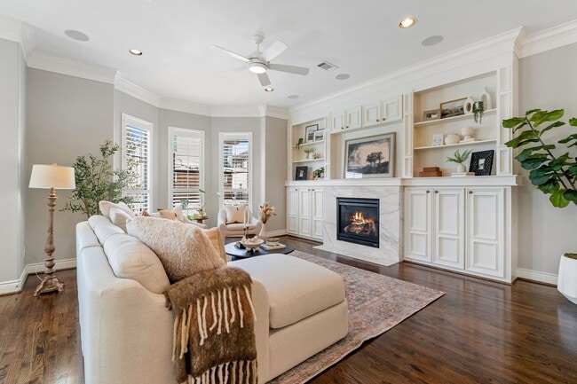 Photo - 5525 Kiam St