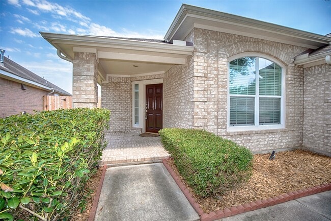 Photo - 876 Schooner Cove Ln