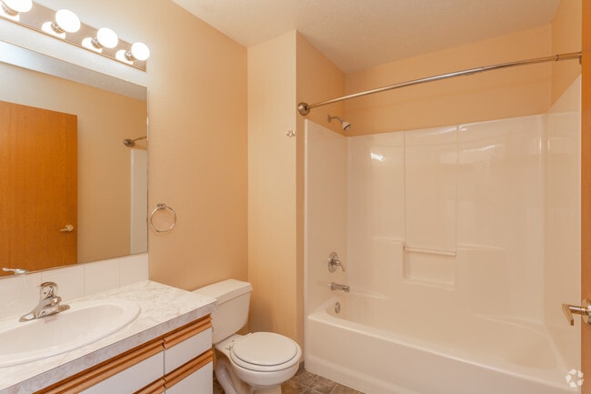 2HAB, 2BA - Plano 1 - Bellwood Park Apartments