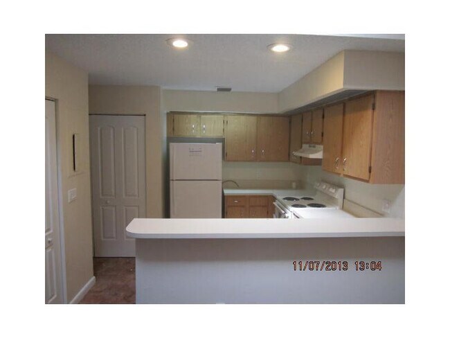 Photo - 1813 Racquet Ct