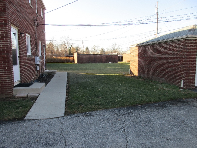 Photo - 1862 Kentwell Rd