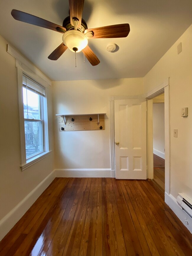 Photo - 257 Beacon St Unit 2