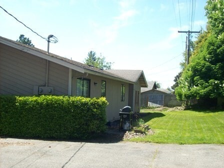Photo - 2531 Superior St Unit 2