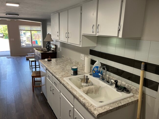 Photo - 2725 S 900 E