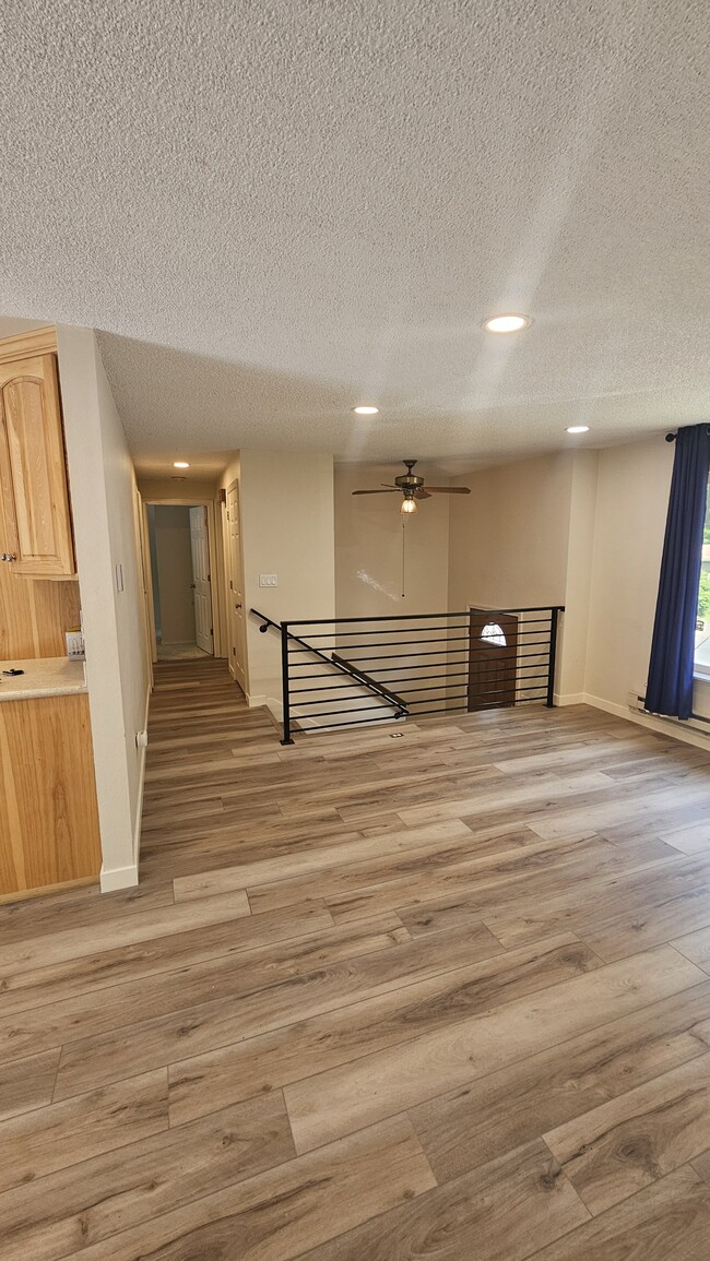 Photo - 6005 6th Ave SE