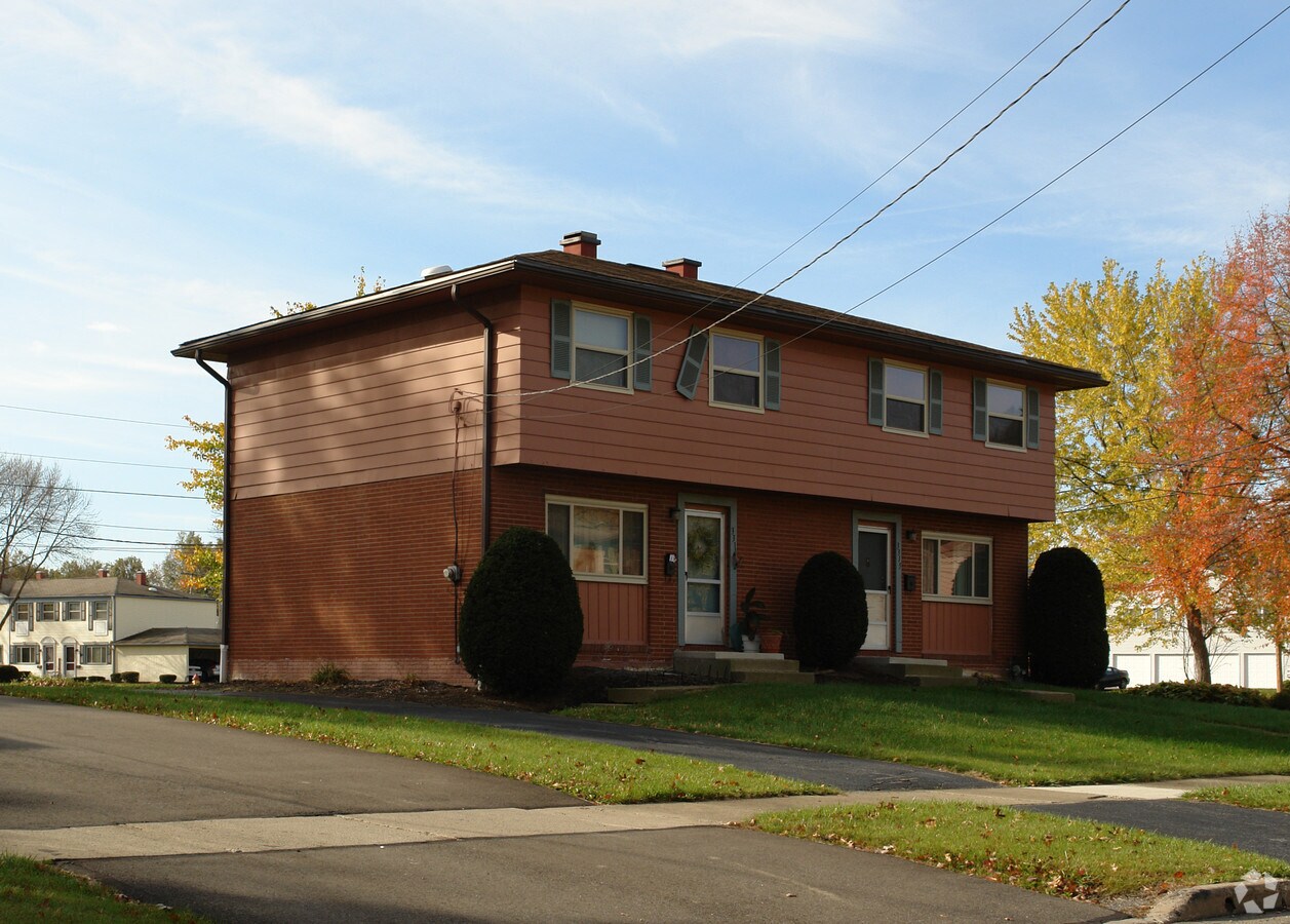Jamestown Village - Jamestown Village Apartments