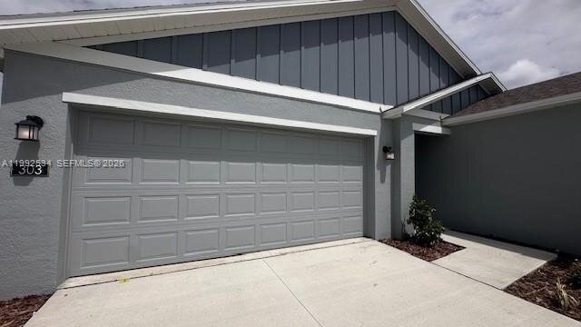 Photo - 303 Artemis St