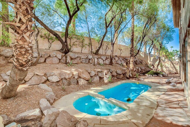 Photo - Luxury 5-Bedroom Guard-Gated Home with Pool, Spa & 3 En-Suite Bedrooms