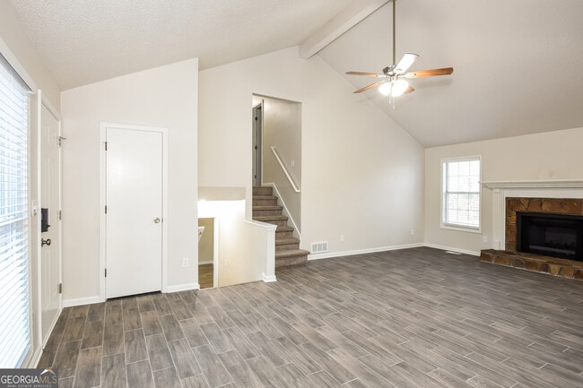 Photo - 1445 Glynn Oaks Dr SW