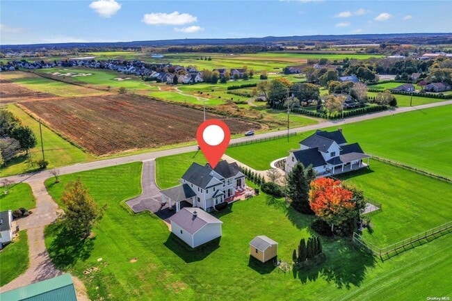 Photo - 788 Reeves Ave