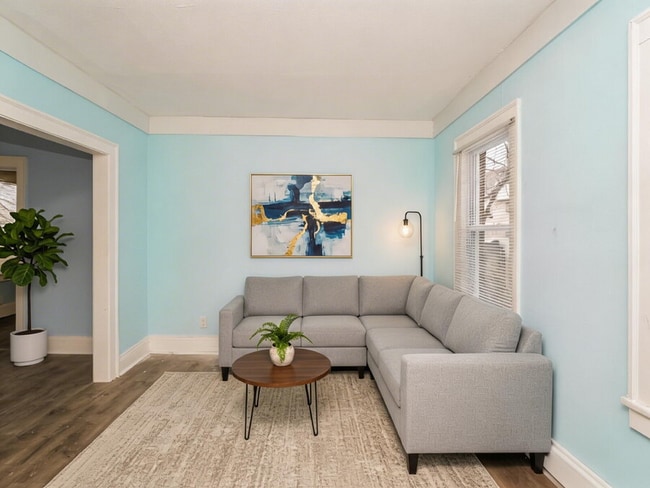 Photo - 2174 W 103rd St Unidad 2