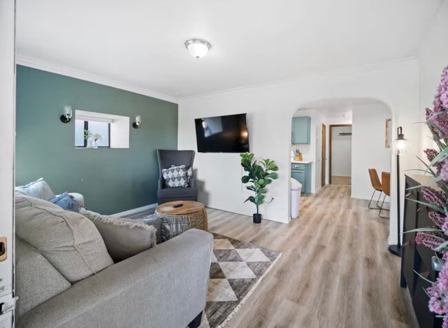 Living Room - 2117 W Riverside Ave Unit 1