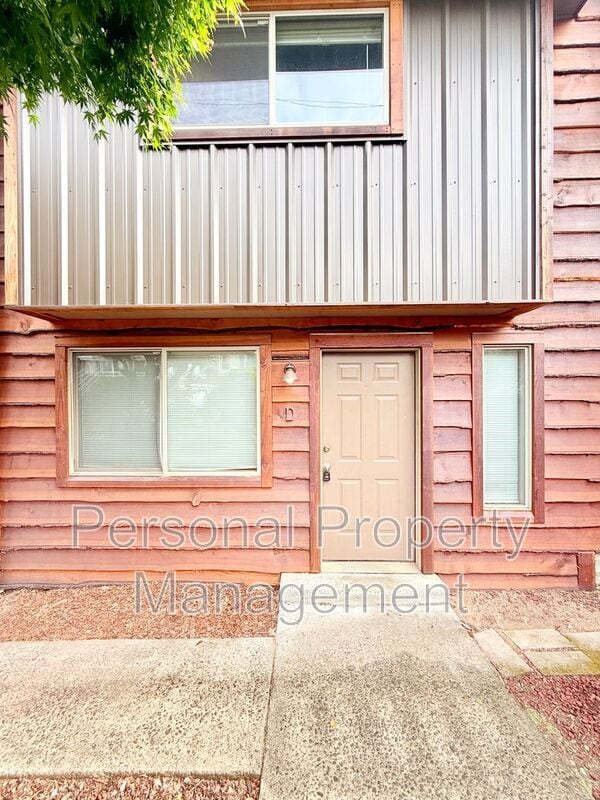 Photo - 3919 H St