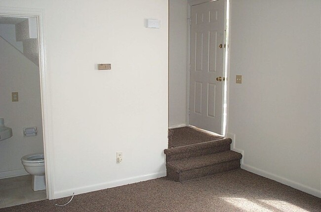 Photo - 902 Verdant Dr Apartment Unit 902-A