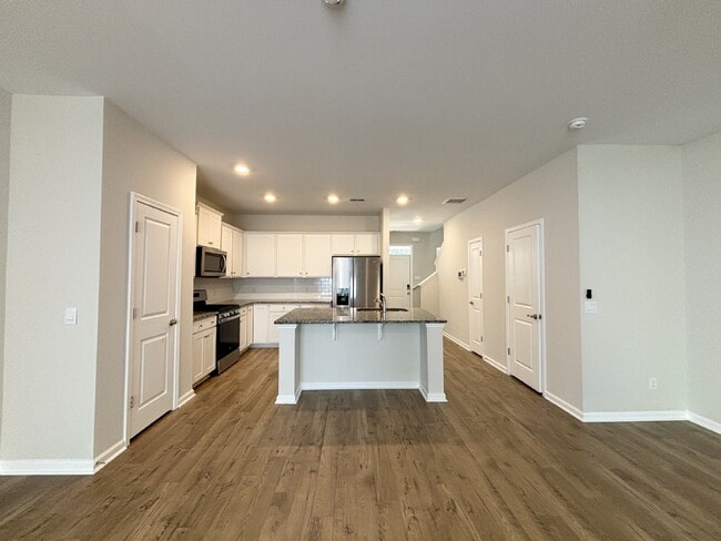 Photo - Beautifully Maintained Three Bedroom Townh...