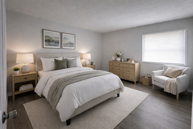 Photo - Hillcrest Apartments