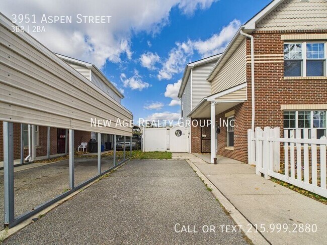 Photo - 3951 Aspen St