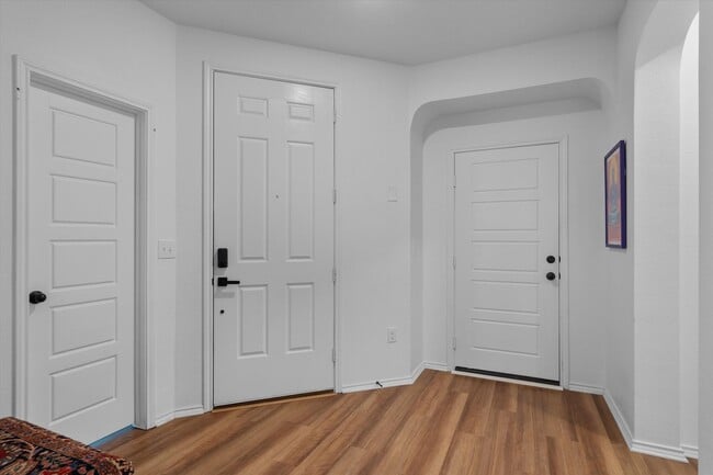 Photo - Huge 4-Bedroom Home in Del Valle For Rent