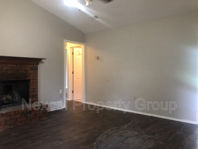 Photo - 10195 Curtis Dr