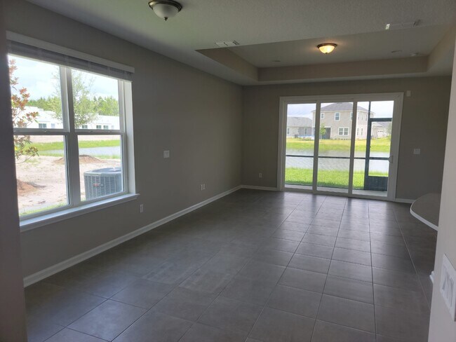 Photo - 808 Cherry Elm Dr