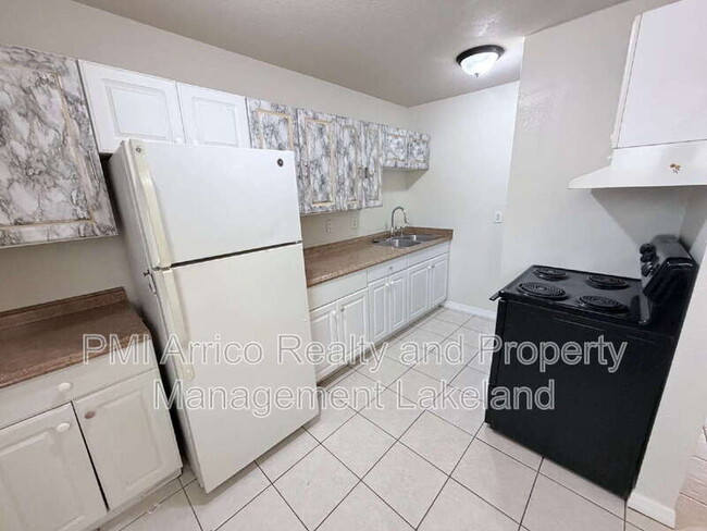 Photo - 507 Twin Pines Ln Unit C