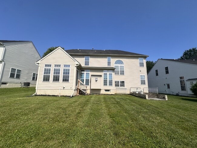 Photo - 132 Richwood Hall Rd