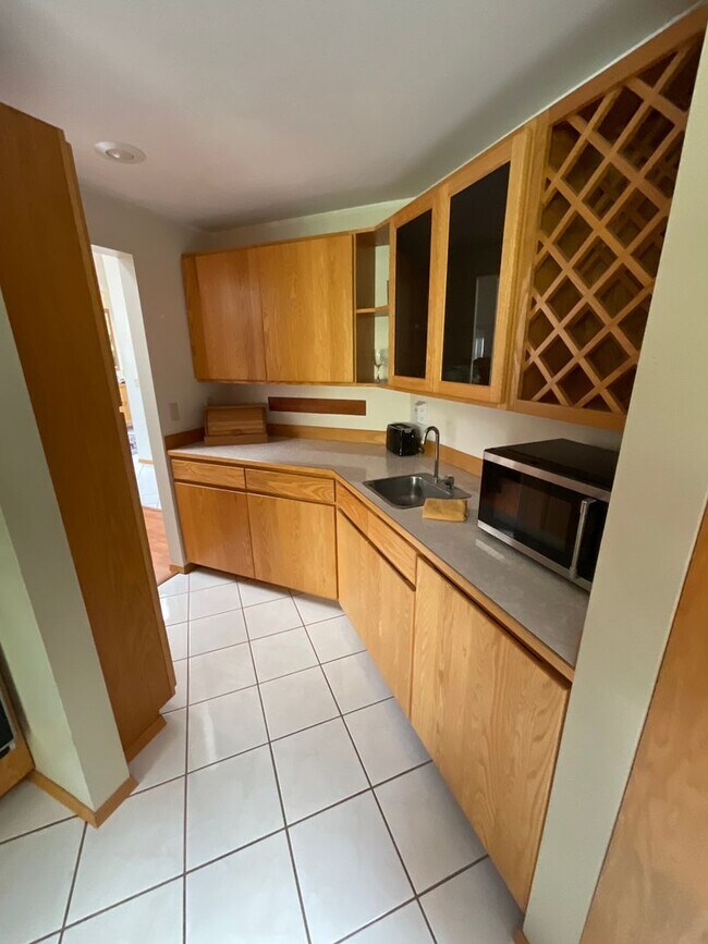 Photo - 11246 Airpark Ln SE