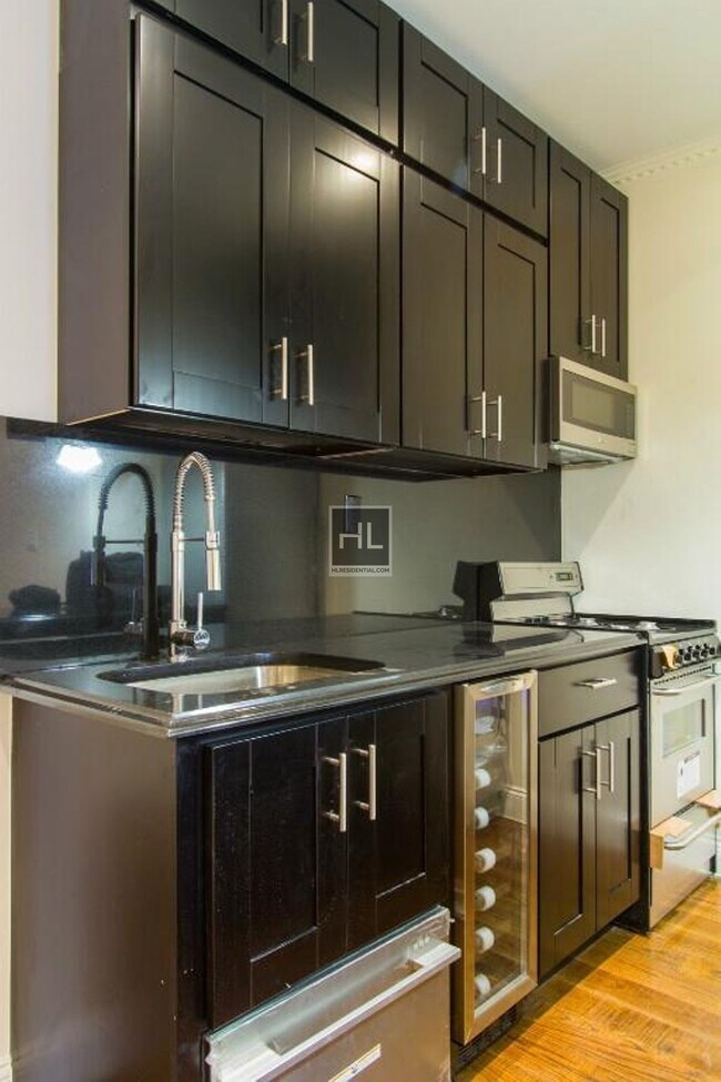 Photo - East 6th Street Unit 3W