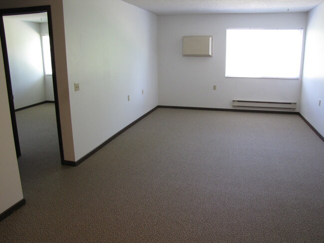 Garden Court Senior Apartments