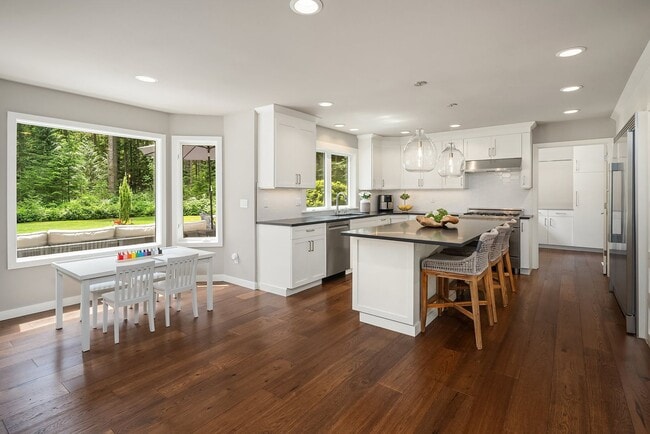 Photo - 8804 221st Ave NE