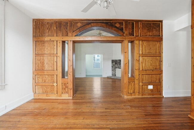 Photo - Beautiful Victorian Home for Lease in the Heart of Savannah