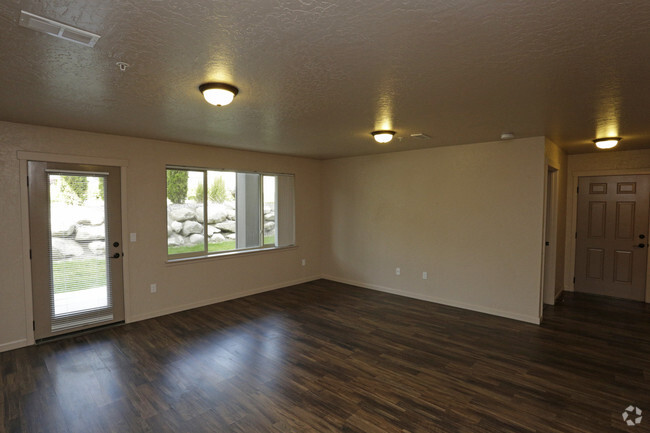 Interior Photo - Residence at Mill River Rental