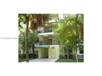 Photo - 1825 W 56th St Unidad 410 Rental