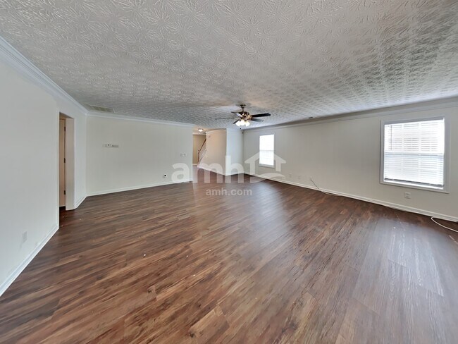 Photo - 104 Arbor Creek Way