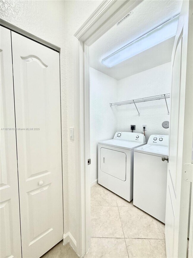 Photo - 13954 SW 279th Ln