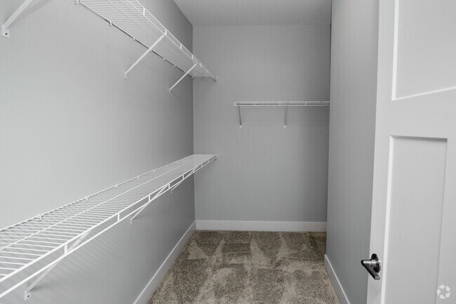 2BR, 2BA - 1,184SF - A - Closet