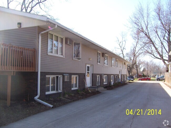 Building Photo - 307 S 4th St Unit B Rental