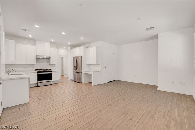 Photo - 5730 Sky Pointe Dr