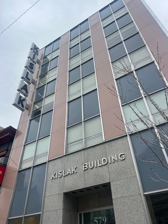 579 Broad St Unit 507