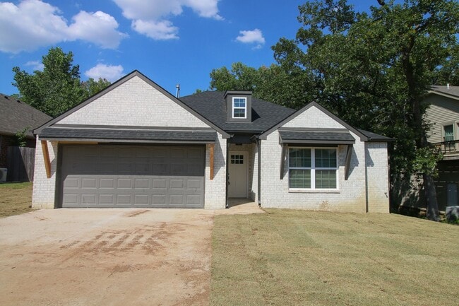Building Photo - New Build: 3 Bed 2 Bath In Quiet Neighborhood Rental