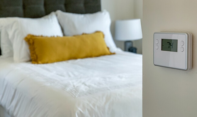 Acqua Apartments - Student Affordable