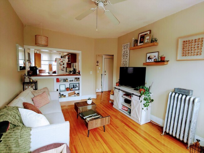 Photo - 324 Chestnut Hill Ave Unidad 12A