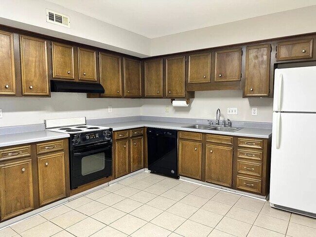 Photo - 11111 Park Rd