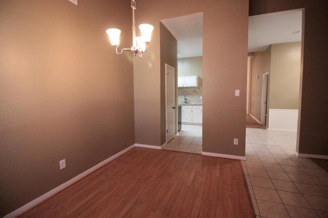 Photo - 2618 Quarry Hill Rd
