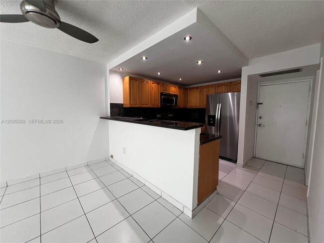 Photo - 1228 West Ave Unidad 1114