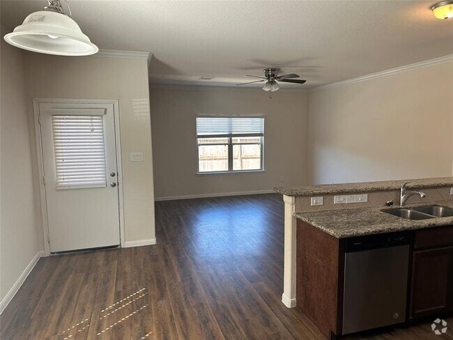Building Photo - 1160 N Colbert St Rental