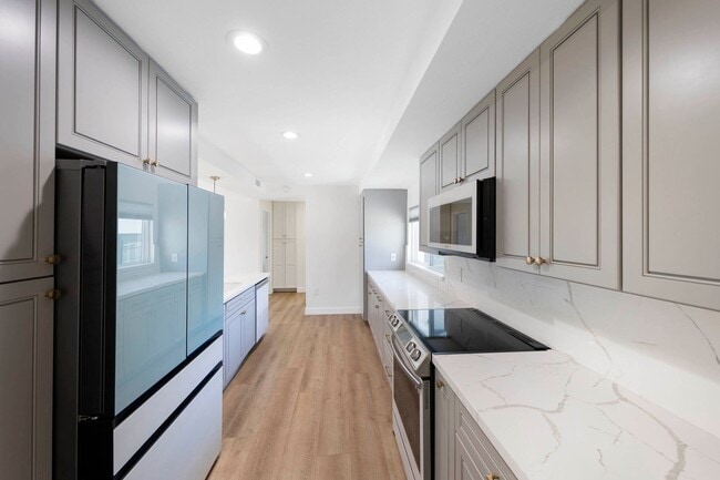 Photo - Charming ranch-style home located in a wonderful Tustin neighborhood