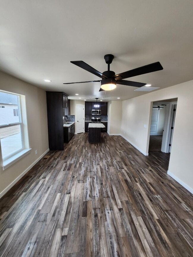 Photo - 1304 N Buchanan St