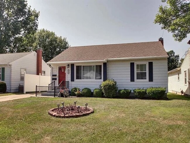 Photo - 2112 Adams St